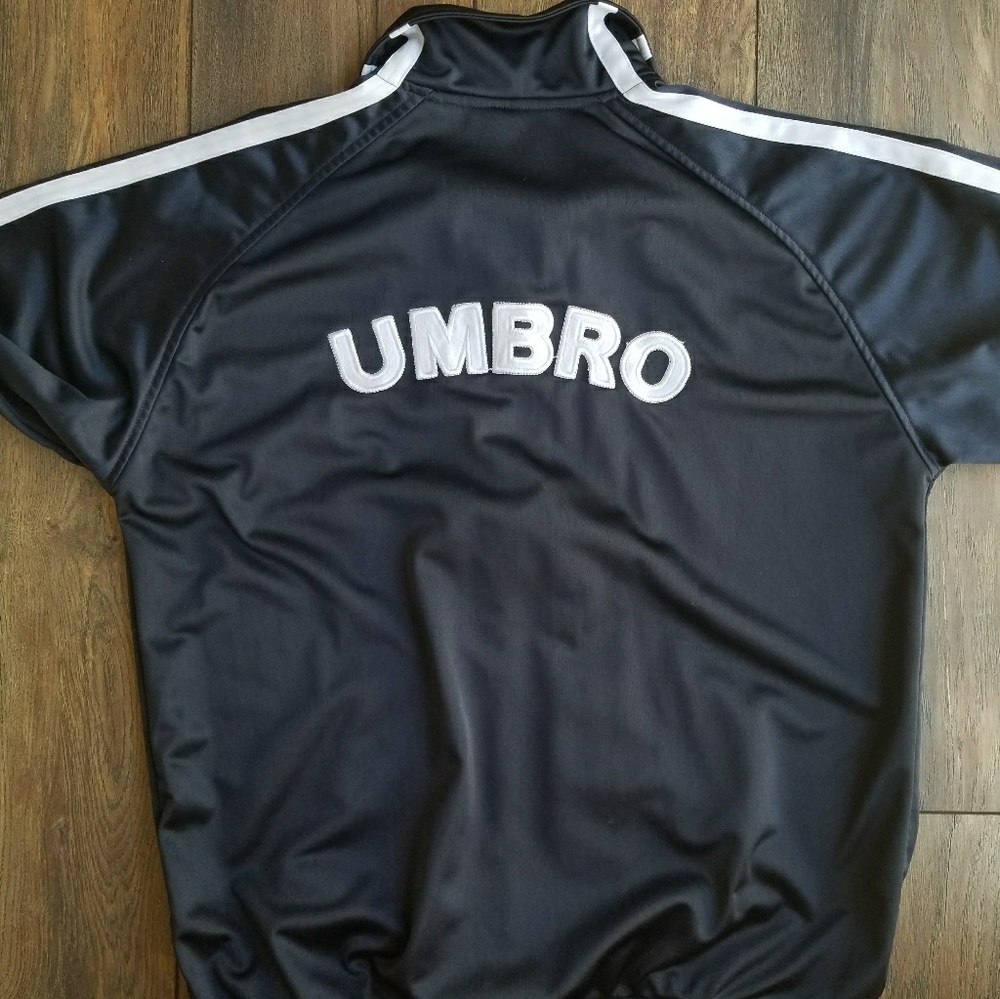 Vintage umbro jacket full zip size large Navy blue